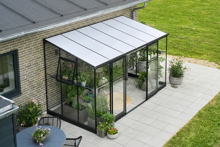Montage Qube Lean-To 612